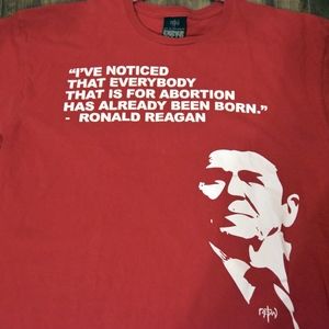 Red Ronald Reagan Shirt size not displayed